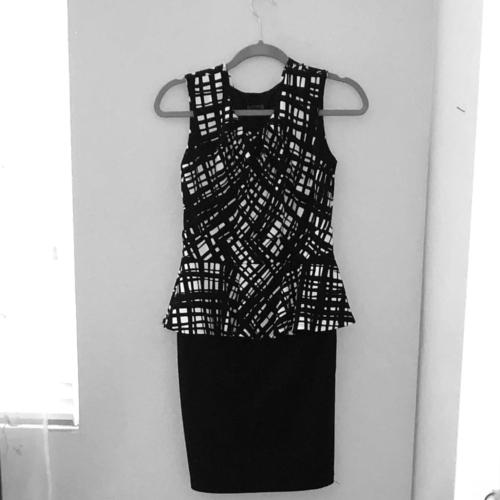Black And White Women’s Dress Suit